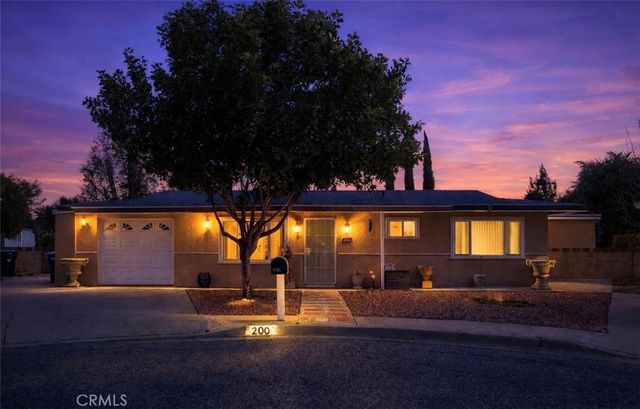 200 Mary Lane, Hemet