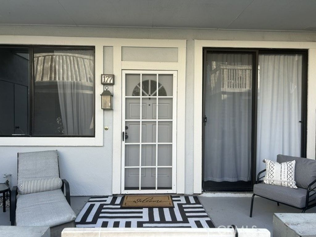 177 Huntington, Irvine