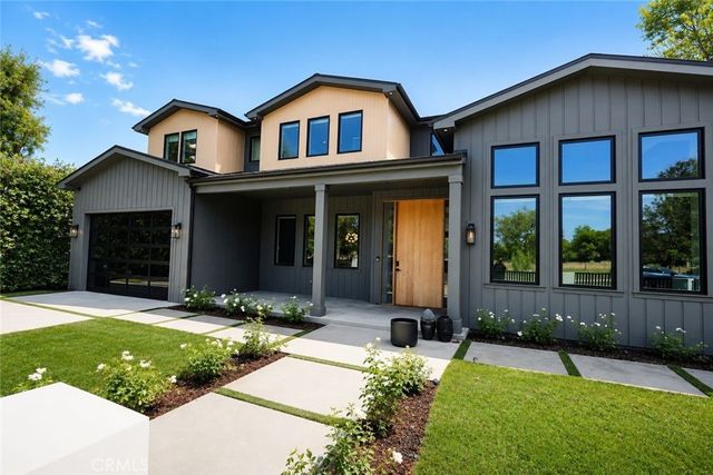 5100 Libbit, Encino
