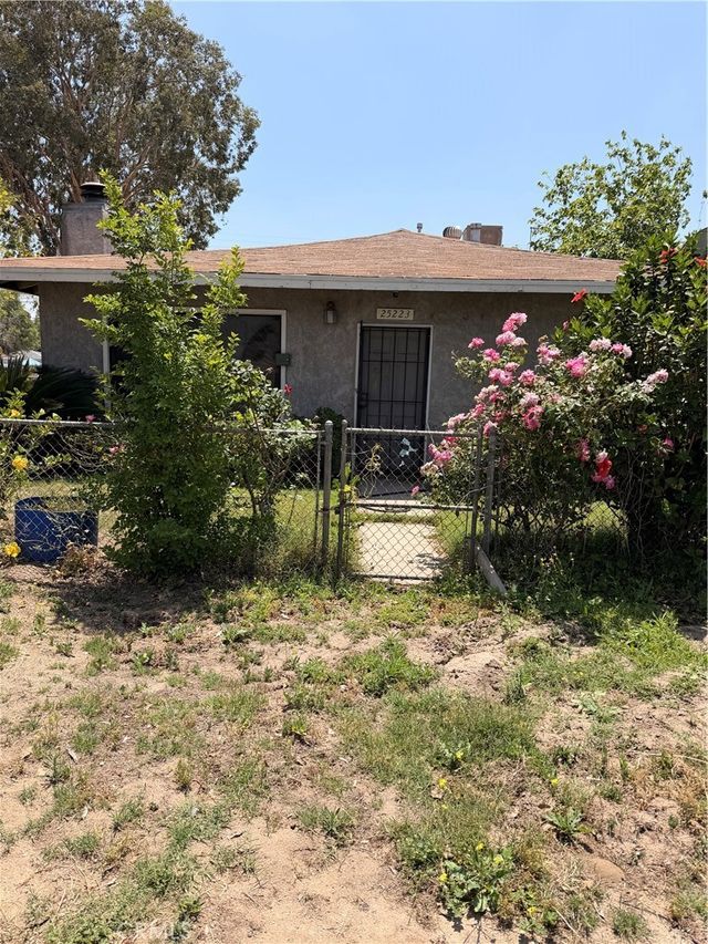 25233 5th, San Bernardino