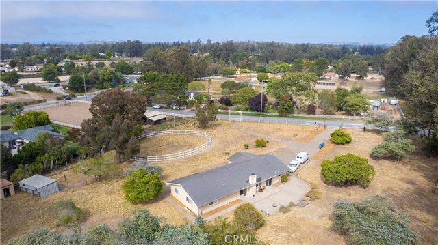 688 Ralcoa, Arroyo Grande