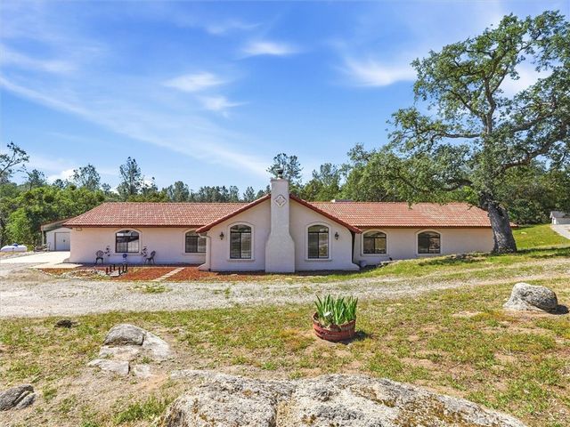 42704 Deep Forest, Coarsegold