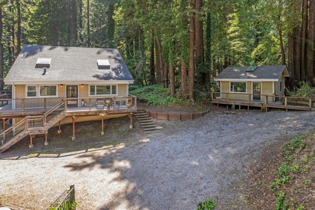 6774 La Honda Road, La Honda