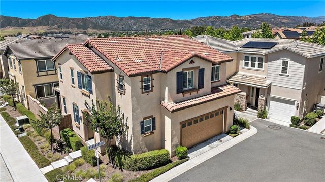 41461 Winterberry, Murrieta