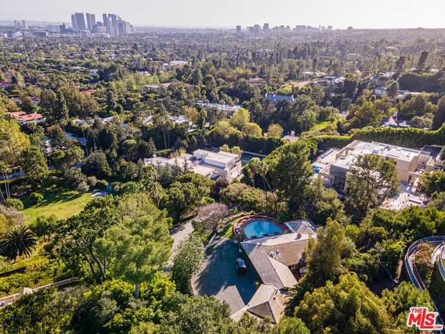 1114 Calle Vista Drive, Beverly Hills
