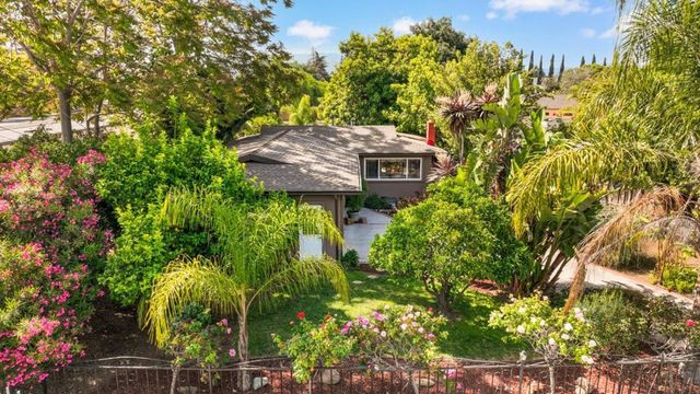 670 W Rincon Avenue, Campbell