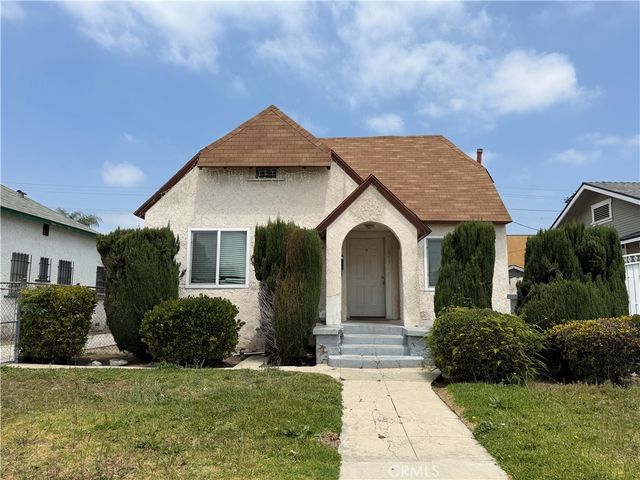 1017 W 73rd, Los Angeles