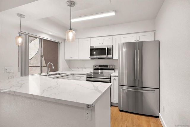 7982 Mission Center # C, San Diego