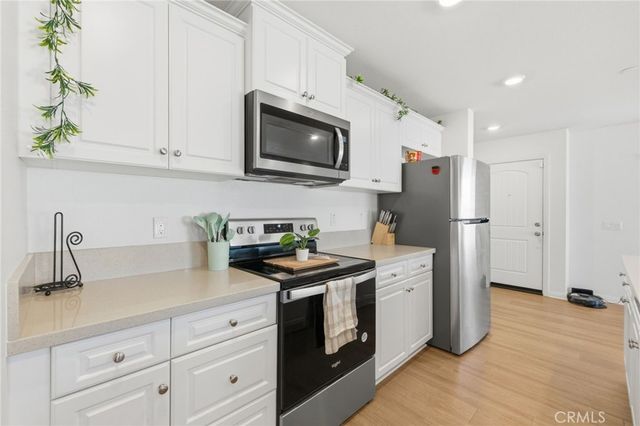 25457 Pine Ridge, Homeland