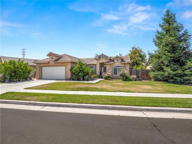 6249 W Dovewood, Fresno