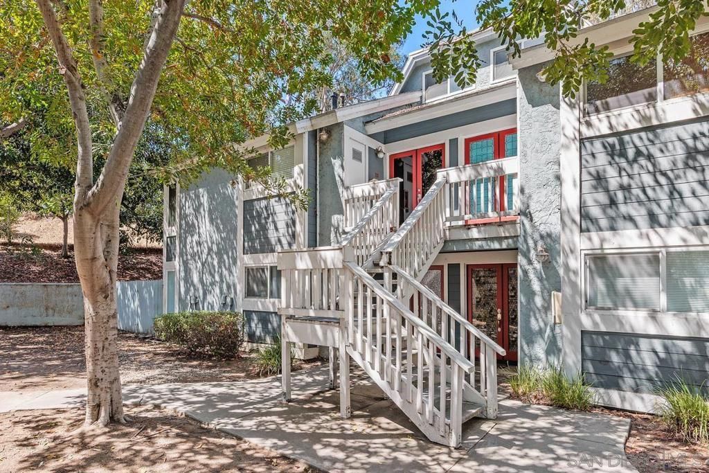 1564 Tanglewood Ln # 15, Escondido