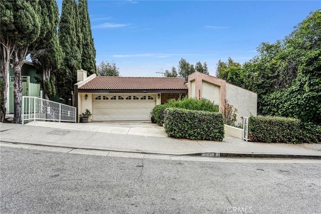 3334 Oak Glen, Los Angeles