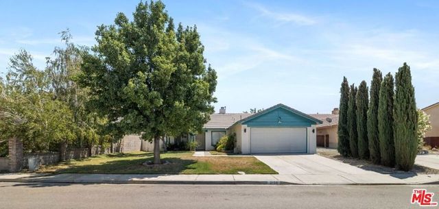 2156 Knollwood Court, Rosamond