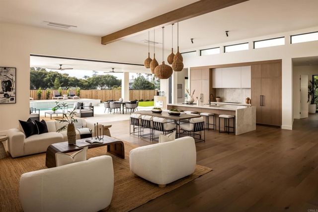 601 603 N Cedros Avenue, Solana Beach