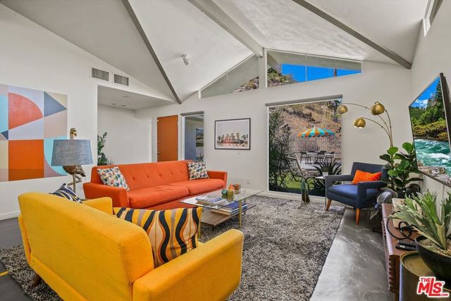 2499 S Palm Canyon Drive, Palm Springs