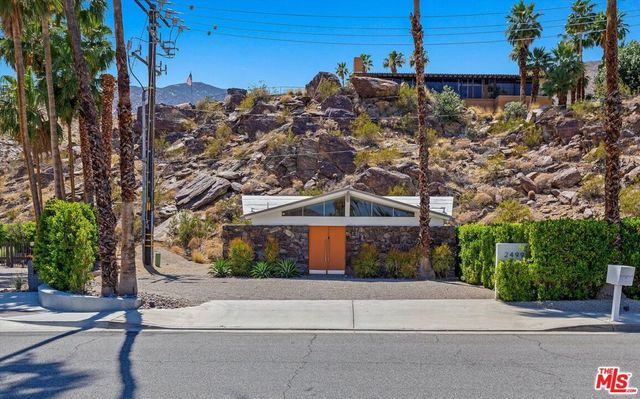 2499 S Palm Canyon Drive, Palm Springs