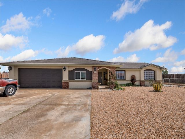 6791 Redwood Avenue, Hesperia