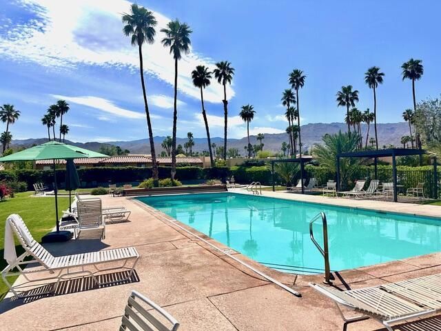 48245 Racquet Lane, Palm Desert