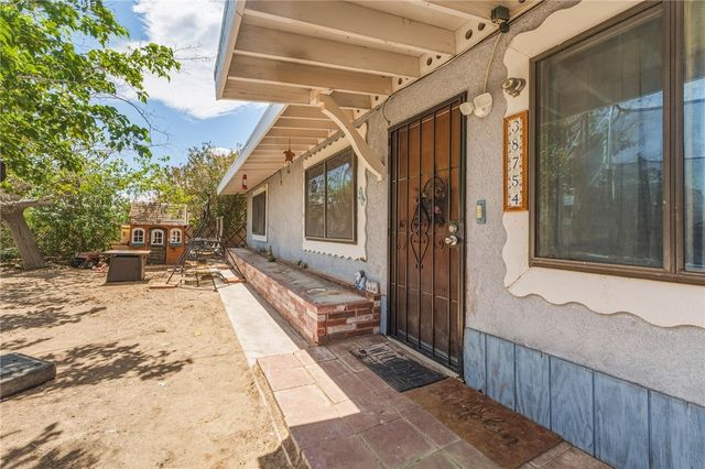 525 E. Williams. St, Yermo