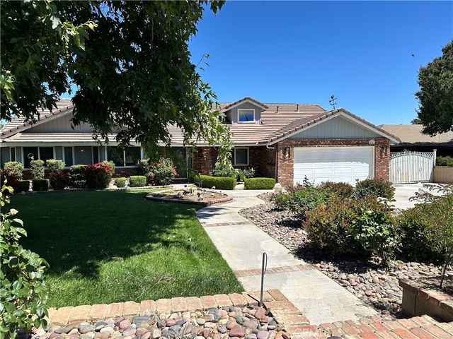 4761 W Avenue N, Quartz Hill