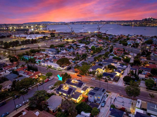 309 J Avenue, Coronado