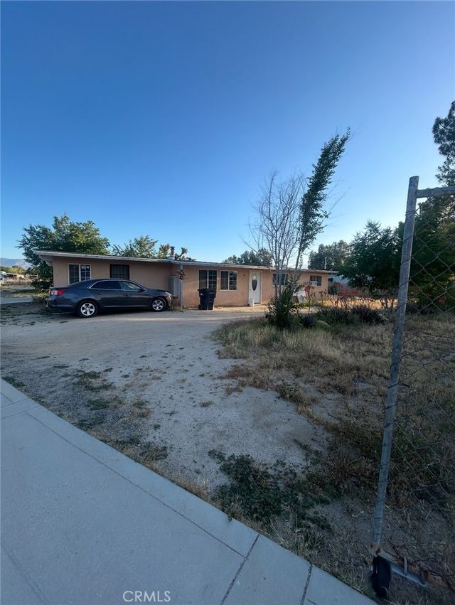 9636 E Avenue Q2, Palmdale