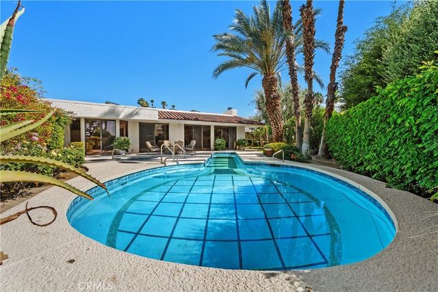 145 Columbia Drive, Rancho Mirage