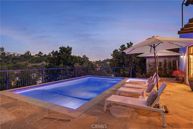 2168 Princeton, Los Angeles