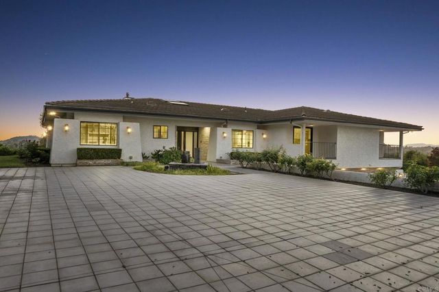 19 Gateview Drive, Fallbrook