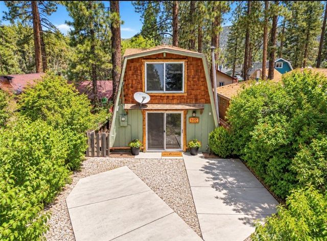 327 W Country Club, Big Bear City