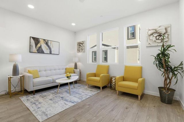 876 Garden Street, Milpitas
