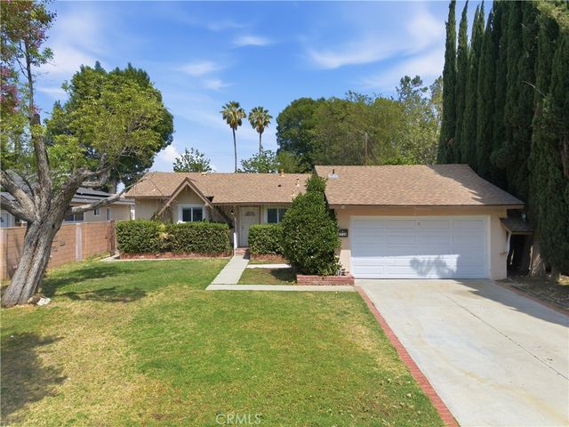 7738 Farralone, Canoga Park