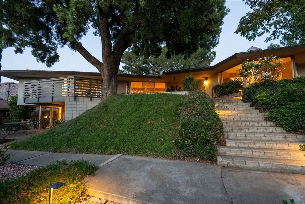 11517 Tulane, Riverside