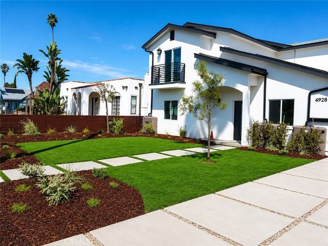 4928 8th Avenue, Los Angeles