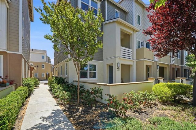 176 E Main Avenue, Morgan Hill