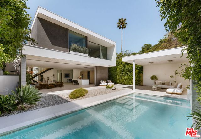 6510 W 5th Street, Los Angeles