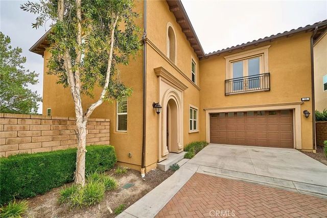 115 Mesa Verde Lane, Lake Forest