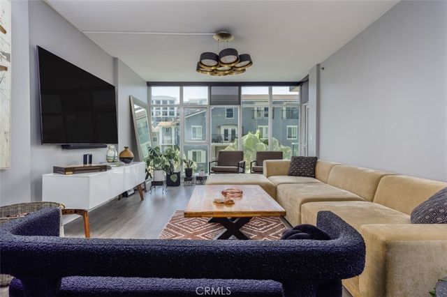 411 W Seaside Way # 302, Long Beach