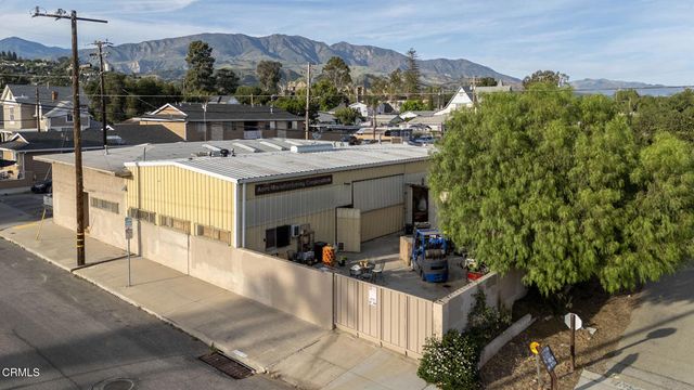 215 N 8th Street, Santa Paula