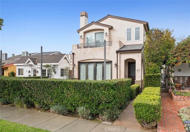 417 1/2 Poinsettia Avenue, Corona Del Mar