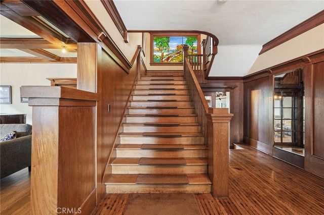 1415 S Manhattan Place, Los Angeles