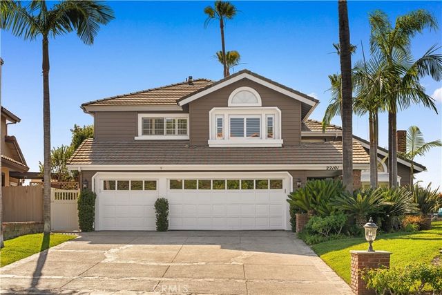 22101 Stillwater, Mission Viejo