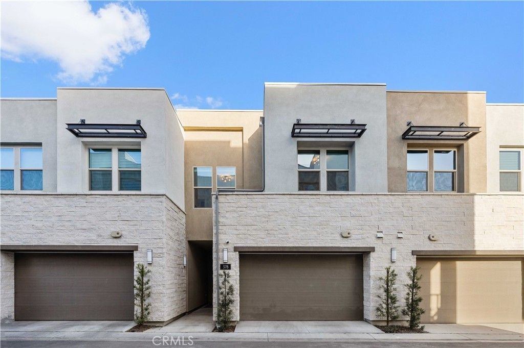378 Mullberry Place, Montebello