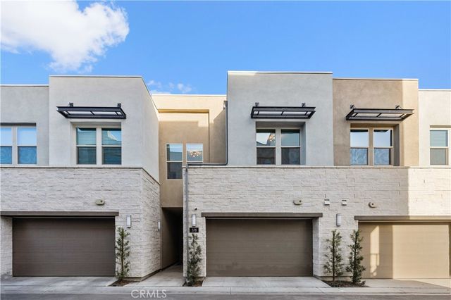 378 Mullberry Place, Montebello