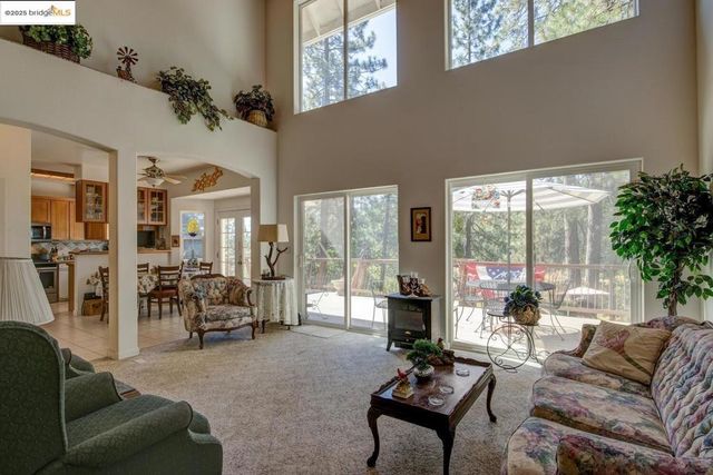 105 Avery Sheep Ranch Rd, Avery