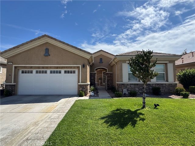 10927 Katepwa Street, Apple Valley