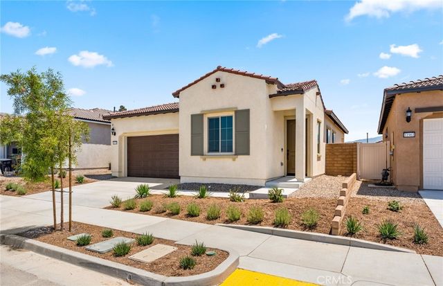 23676 Shoal Drive, Corona
