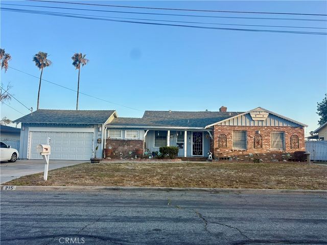 215 E Valencia Street, Rialto