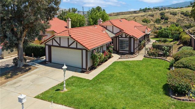 9195 Stone Canyon Road, Corona
