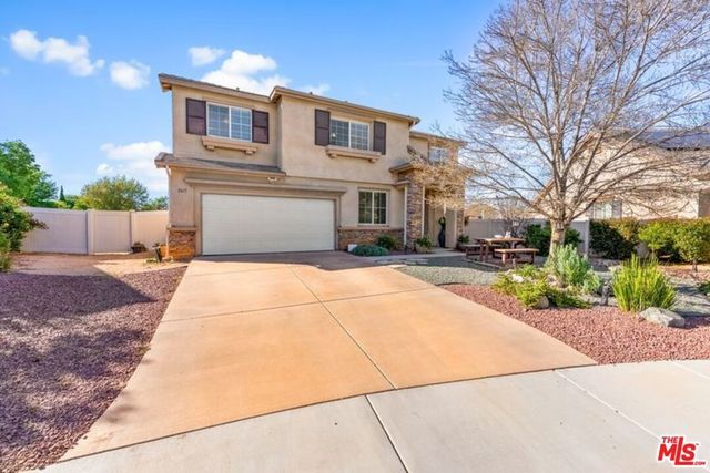 2415 Foxtail Drive, Palmdale